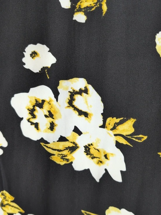 Cleo Black & Yellow Floral Blouse with Lace Sleeve Inset - Size M - Picture 11 of 14